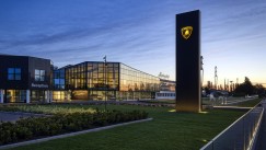 Urus și Huracán au adus rezultate record pentru Automobili Lamborghini în prima jumătate a anului 2023